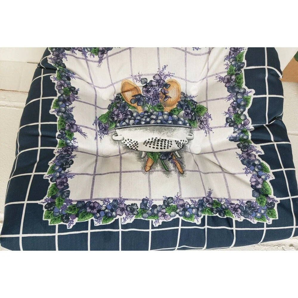 SET OF 2 THICK REVERSIBLE CHAIR CUSHION PADS w/ties, BASKET OF BLUEBERRIES, B&D